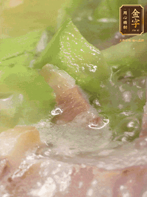 加一點(diǎn)糖、1碗開(kāi)水煮到絲瓜半透明